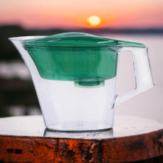 Фильтр-кувшин для очистки воды БАРЬЕР Нова зеленый В442Р00. 2,5л
